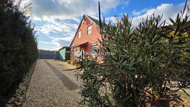 Eladó családi ház, Szombathelyen 65 M Ft, 2 szobás