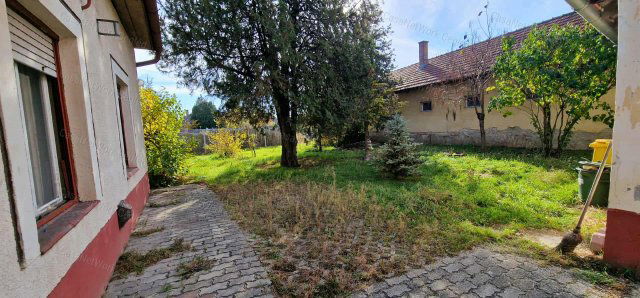 Eladó családi ház, Nagykőrösön 25 M Ft, 3 szobás