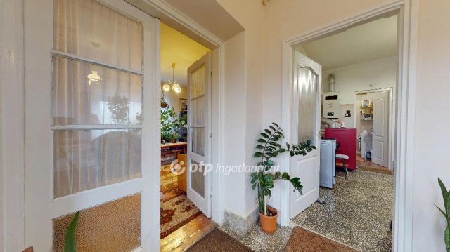 Eladó családi ház, Nyírbátorban 45.5 M Ft, 2 szobás