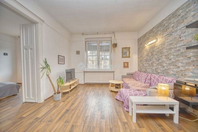 Eladó téglalakás, Budapesten, XII. kerületben 114.9 M Ft