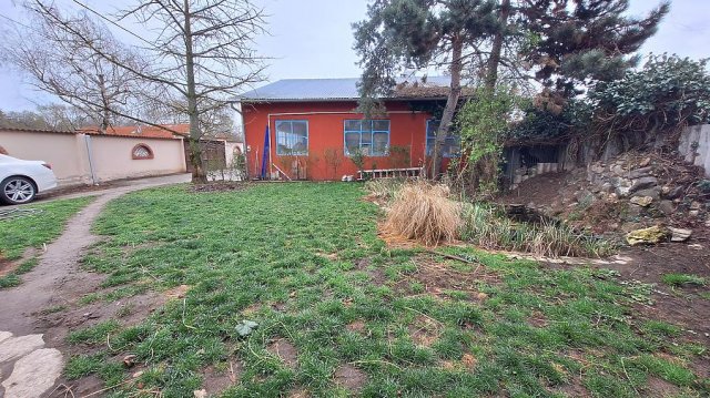 Eladó családi ház, Gödön 199 M Ft, 6 szobás