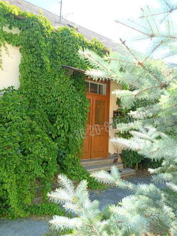 Eladó családi ház, Balatonfüreden 130 M Ft, 2+1 szobás