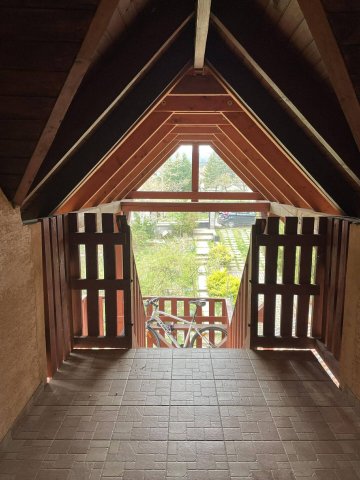 Eladó családi ház, Pilisvörösváron 129 M Ft, 5 szobás