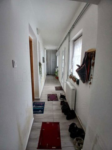 Eladó családi ház, Bakonyszentkirályon 39.5 M Ft, 2+1 szobás