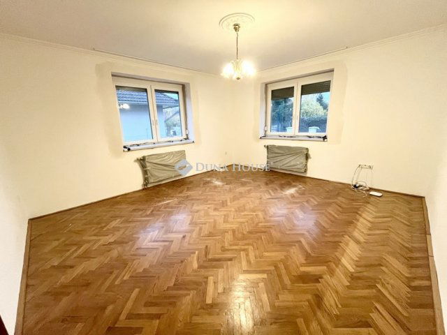 Eladó családi ház, Nyíregyházán 89.9 M Ft, 3 szobás