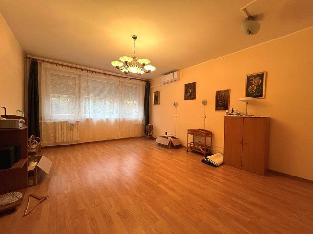 Eladó panellakás, Budapesten, X. kerületben 55.9 M Ft, 2 szobás