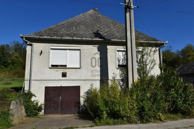 Eladó családi ház, Csapiban 23 M Ft, 3 szobás