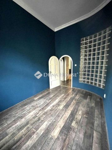 Eladó téglalakás, Budapesten, VI. kerületben 135 M Ft, 4 szobás