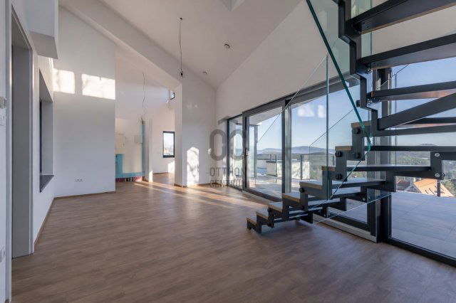 Eladó téglalakás, Budapesten, II. kerületben 215 M Ft, 3 szobás