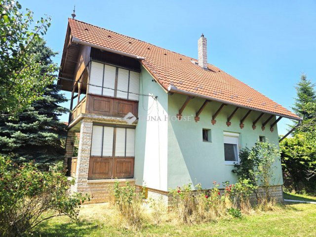 Kiadó családi ház, albérlet, Pécsett 350 E Ft / hó, 4 szobás