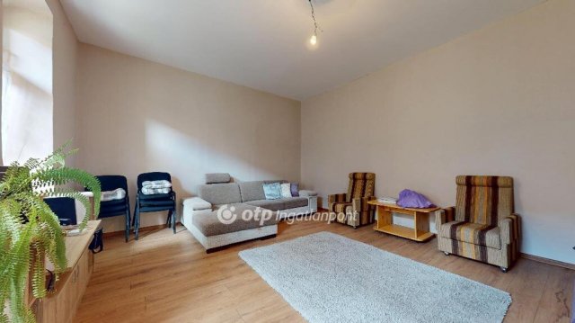 Eladó téglalakás, Putnokon 10.99 M Ft, 2 szobás