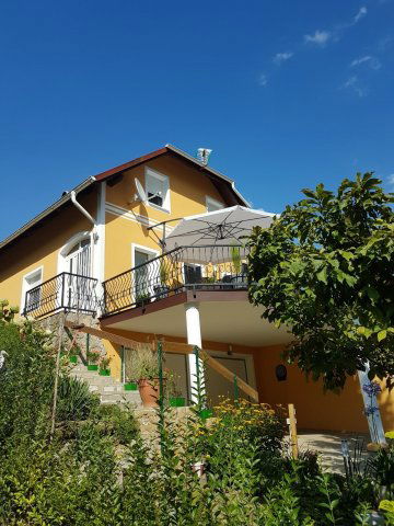 Eladó családi ház, Zalakaroson 125 M Ft, 3+2 szobás