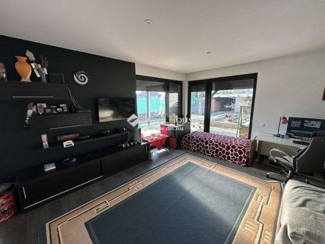 Eladó családi ház, Dabason 125 M Ft, 3 szobás