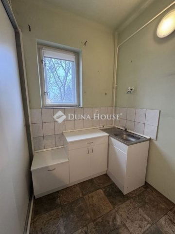 Eladó családi ház, Ceglédbercelen 67 M Ft, 5 szobás