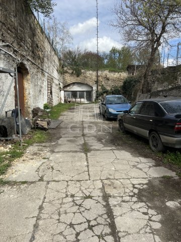 Kiadó ipari ingatlan, Budapesten, XXII. kerületben 370 E Ft / hó