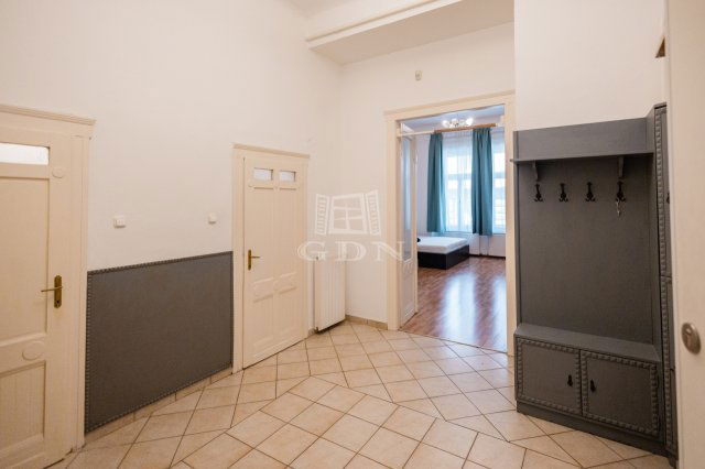 Eladó téglalakás, Budapesten, V. kerületben 124.9 M Ft