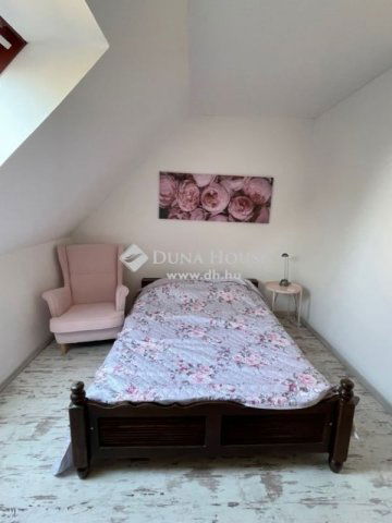 Eladó nyaraló, Siófokon 64.9 M Ft, 3 szobás