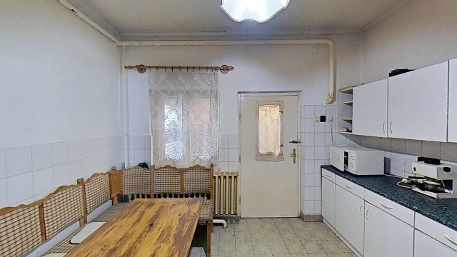 Eladó családi ház, Bakonybélben 47 M Ft, 3 szobás