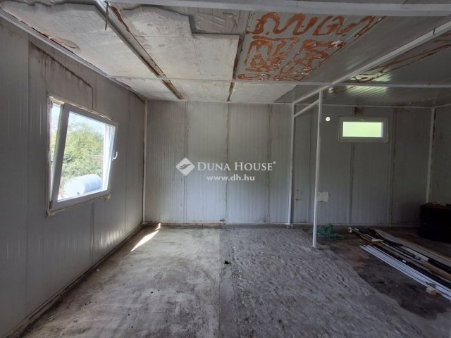 Eladó családi ház, Debrecenben 15.9 M Ft, 1 szobás