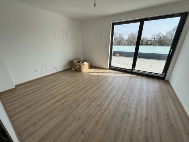 Eladó nyaraló, Balatonszemesen 139.9 M Ft, 4 szobás