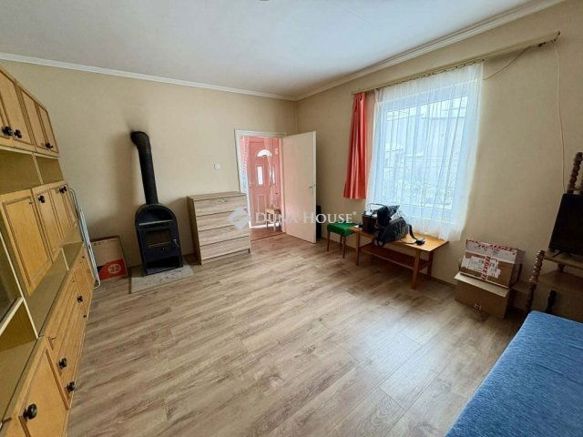 Eladó családi ház, Nagykanizsán 14 M Ft, 1 szobás