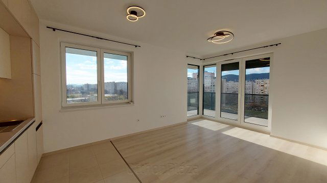 Kiadó téglalakás, albérlet, III. kerületben, Folyamőr utcában