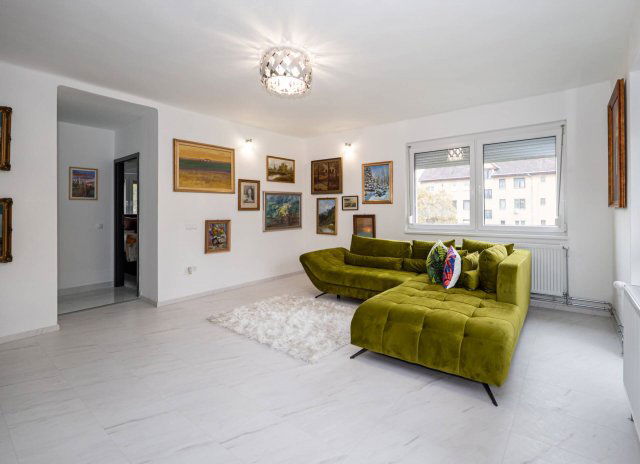 Eladó téglalakás, Nyíregyházán 78.99 M Ft, 3 szobás