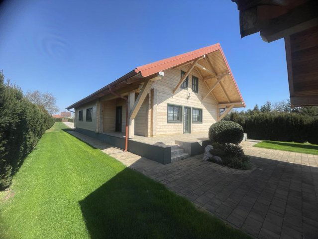 Eladó családi ház, Söptén 89.9 M Ft, 4 szobás