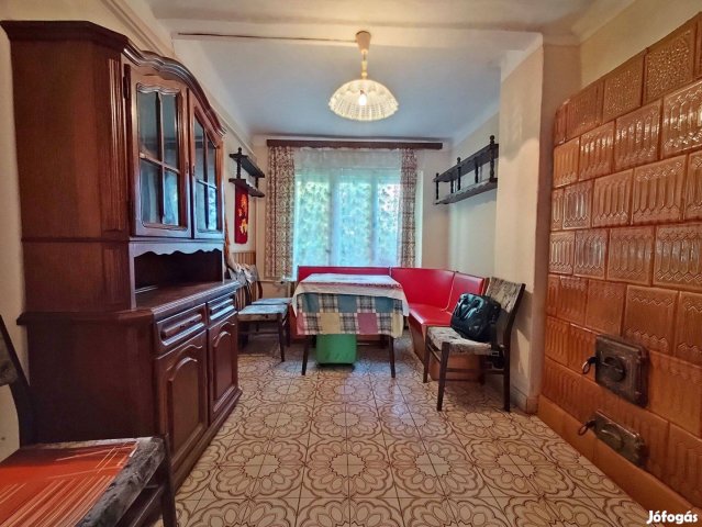 Eladó családi ház, Dalmandon 23.5 M Ft, 4 szobás