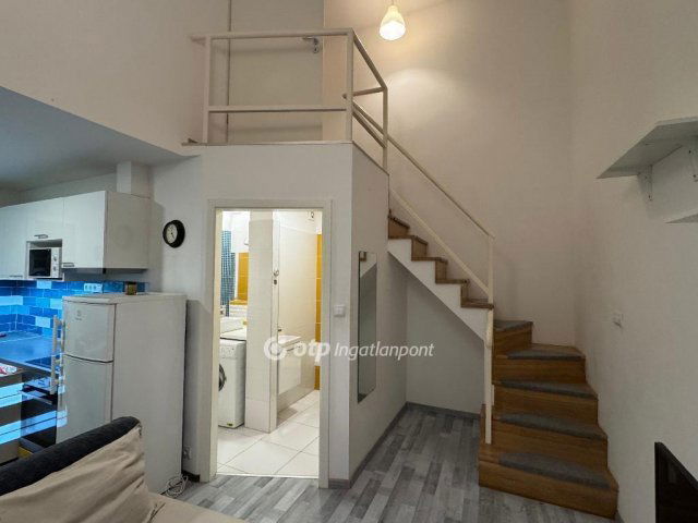 Eladó téglalakás, Budapesten, VII. kerületben 49.9 M Ft