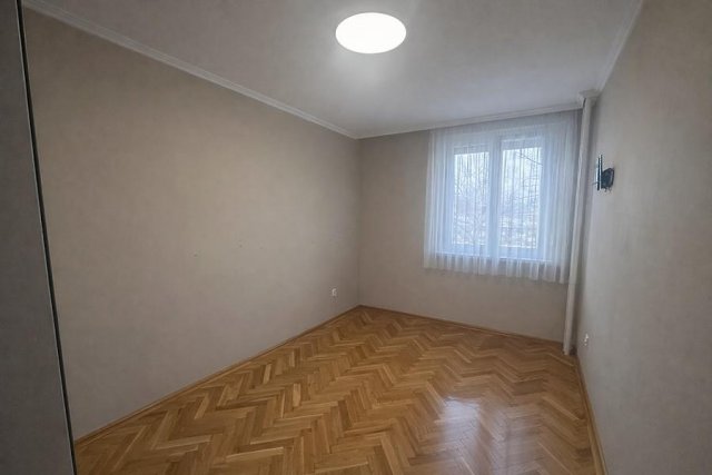 Eladó panellakás, Budapesten, IV. kerületben, Pozsonyi utcában