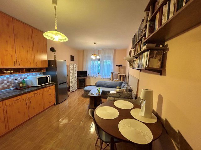 Eladó téglalakás, Nyíregyházán 38 M Ft, 2 szobás