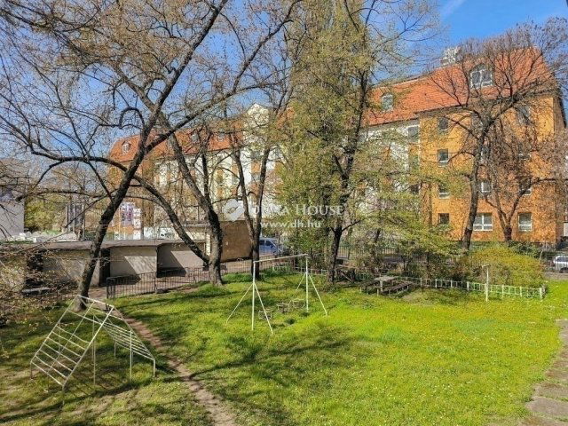 Eladó téglalakás, Budapesten, XIII. kerületben 52.9 M Ft