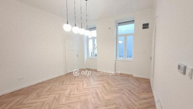 Eladó téglalakás, Budapesten, I. kerületben 99.9 M Ft, 3 szobás