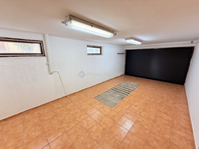Eladó családi ház, Budapesten, XVIII. kerületben 149.9 M Ft