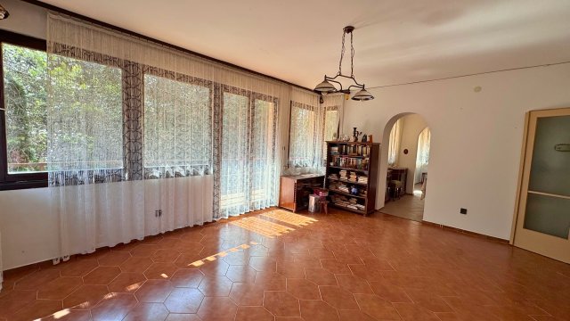 Eladó téglalakás, Budapesten, XII. kerületben 144 M Ft, 4 szobás