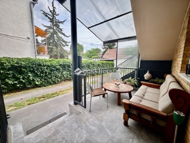 Eladó családi ház, Budapesten, XIV. kerületben 235.9 M Ft
