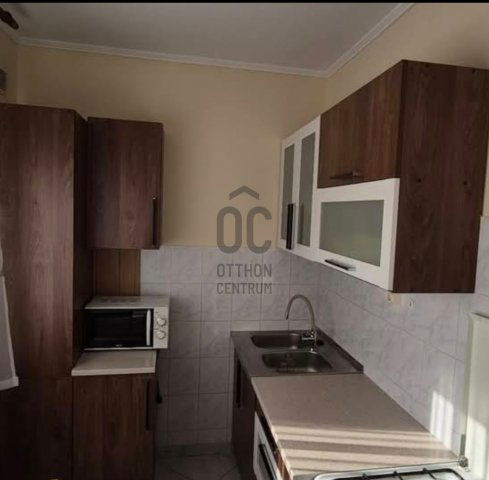 Eladó panellakás, Győrött 47.5 M Ft, 2 szobás