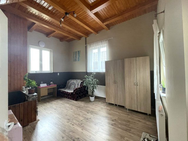 Eladó családi ház, Nyíregyházán 33.99 M Ft, 3 szobás