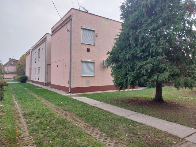 Eladó téglalakás, Hajdúszoboszlón 44.5 M Ft, 2 szobás