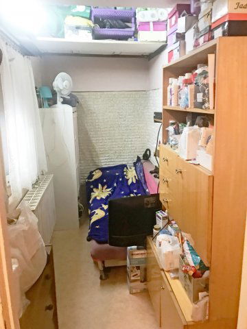 Eladó családi ház, Budapesten, III. kerületben 125 M Ft