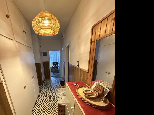 Eladó téglalakás, Sopronban 66.5 M Ft, 3 szobás