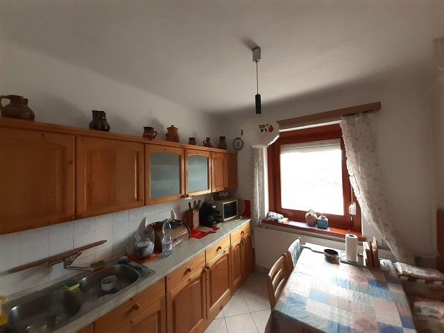 Eladó családi ház, Csopakon 89.5 M Ft, 4 szobás