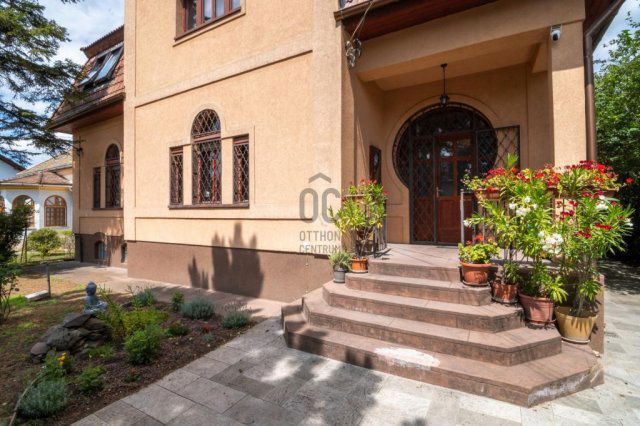 Eladó családi ház, Budapesten, XVI. kerületben 259.9 M Ft