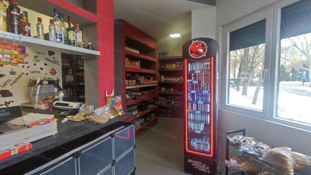 Eladó üzlethelyiség, Szolnokon 25.99 M Ft, 3 szobás