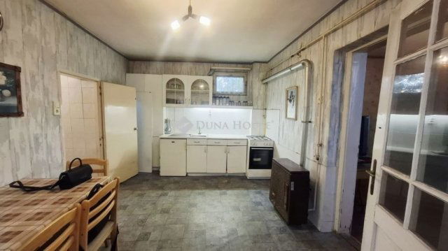 Eladó téglalakás, Budapesten, XXI. kerületben 39 M Ft, 1 szobás