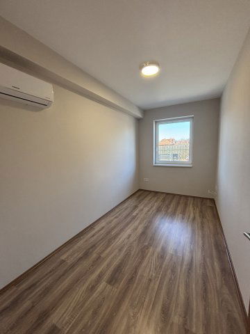 Eladó családi ház, Debrecenben 138.5 M Ft, 3+2 szobás