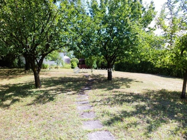 Eladó mezogazdasagi ingatlan, Lovasberényben 134.7 M Ft, 4 szobás