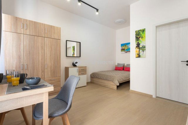 Eladó téglalakás, Budapesten, VII. kerületben 47.5 M Ft