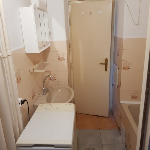 Kiadó téglalakás, albérlet, XIII. kerületben, Karikás Frigyes utcában